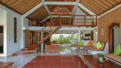 Dyana 3 Bedroom Pool Villa Salon
