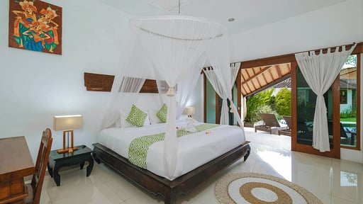Dyana 3 Bedroom Pool Villa Chambre 1