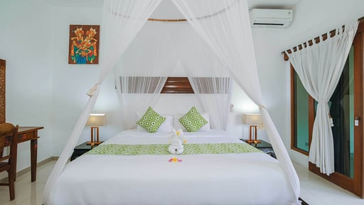 Dyana 3 Bedroom Pool Villa Chambre 2