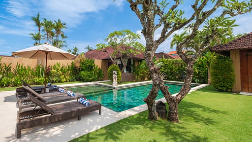 Dyana 3 Bedroom Pool Villa Piscine