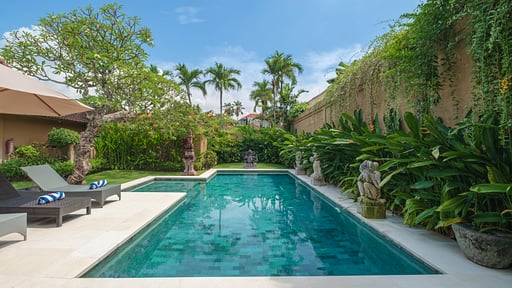 Dyana 2 Bedroom Pool Villa Swimming pool