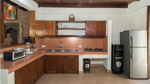 Dyana 2 Bedroom Pool Villa Kitchen