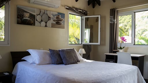 Villa Ecoute les Vagues Bedroom 1