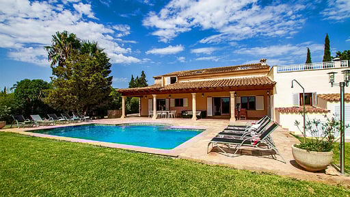 Villa Ecru Swimming pool