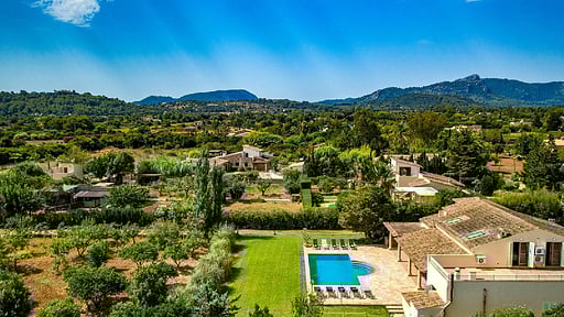 Villa Ecru Floor plan