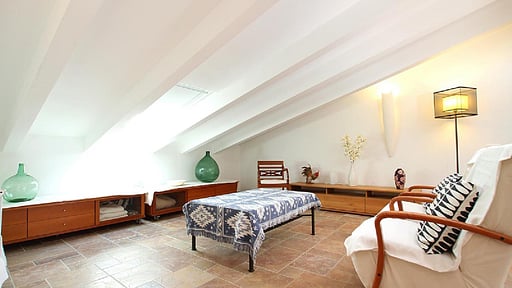 Villa Ecru Living room