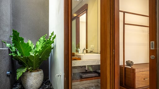 Villa Edelweiss Bumbak Bedroom 2