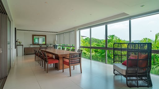 Villa 8 Jantra Обеденная зона