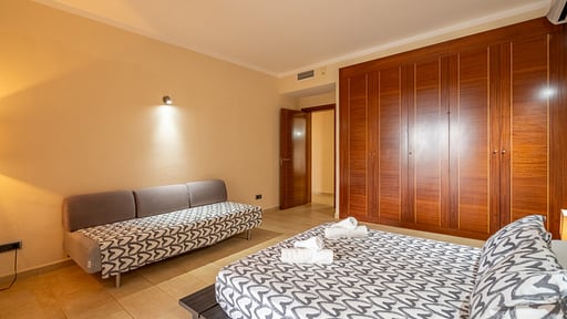 Villa El Higuerin Спальня 4