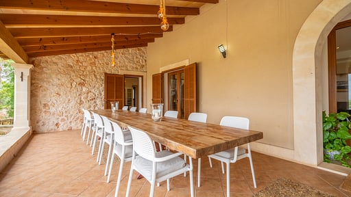 Villa El Higuerin Обеденная зона