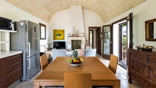 Villa Elaion Salle à manger 1