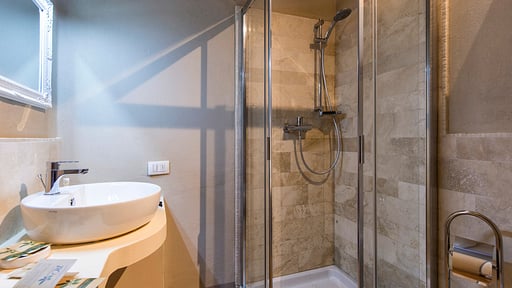 Villa Elda Bedroom 6