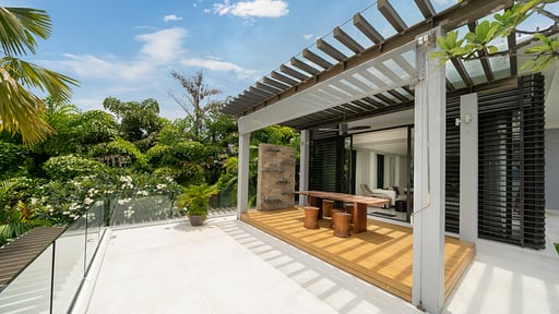 Villa Elegance Gazebo