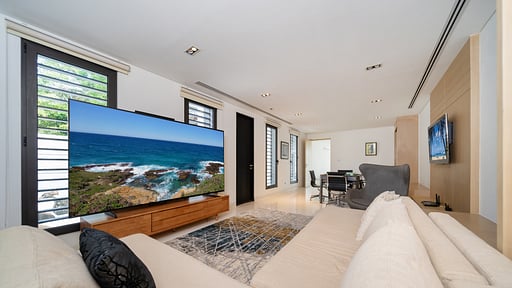 Villa Elegance Media room 1