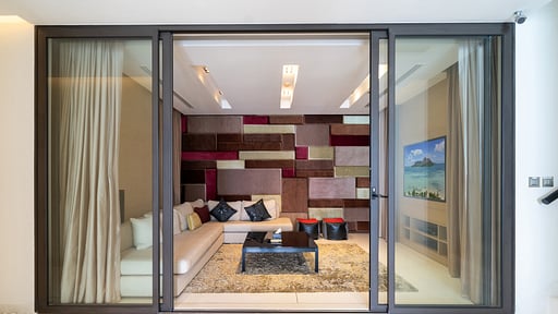 Villa Elegance Media room 2