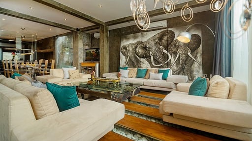 Villa Grande Salon
