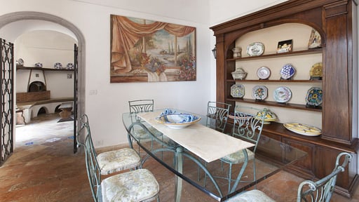 Villa Elisa Dining area