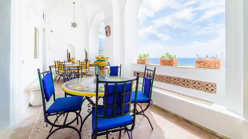 Villa Elisa Dining area