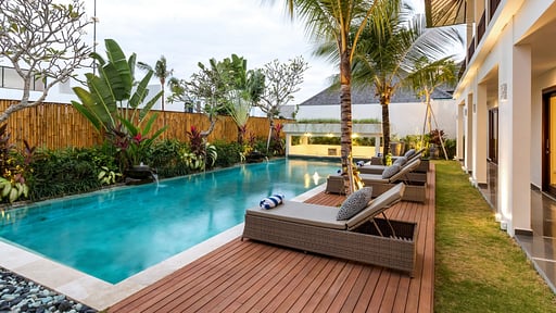 Villa Elite Lotus Swimming pool
