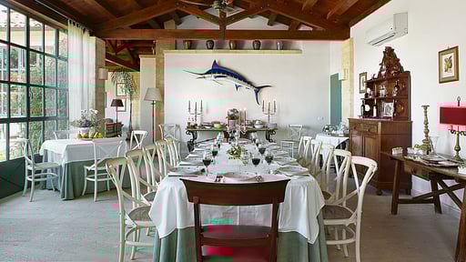 Villa Elixir Sicily Dining area