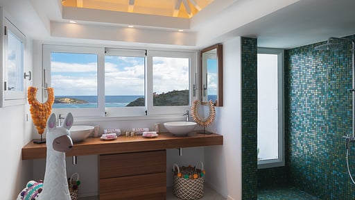 Villa Elle Bedroom 1