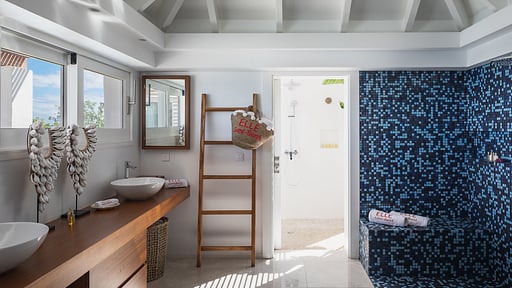 Villa Elle Bedroom 2