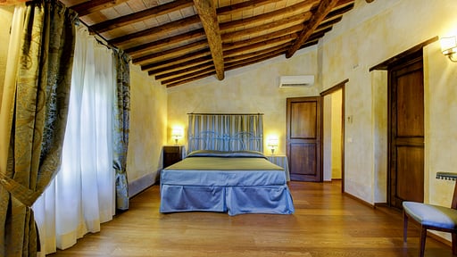 Villa Ellerone Bedroom 11