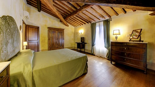 Villa Ellerone Bedroom 10