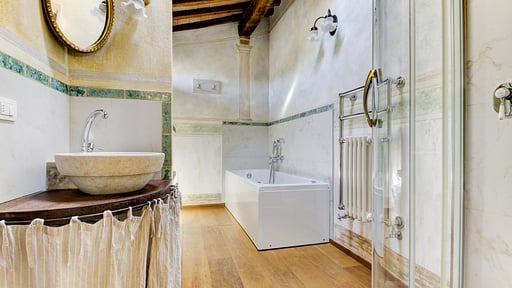 Villa Ellerone Bedroom 10