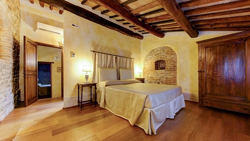 Villa Ellerone Bedroom 9