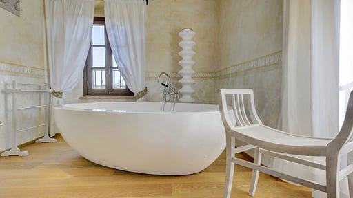 Villa Ellerone Bedroom 7