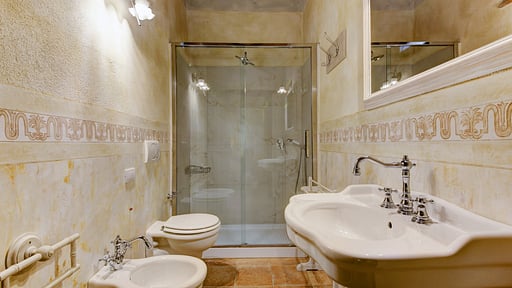 Villa Ellerone Bedroom 2