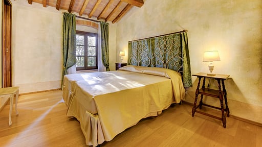 Villa Ellerone Bedroom 3