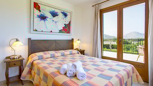 Villa Eloisa Bedroom 1