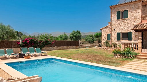 VILLA ELS AMATLLERS Swimming pool