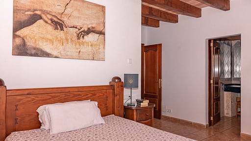 VILLA ELS AMATLLERS Bedroom 1