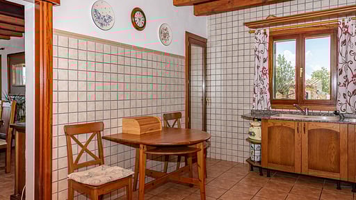 VILLA ELS AMATLLERS Kitchen