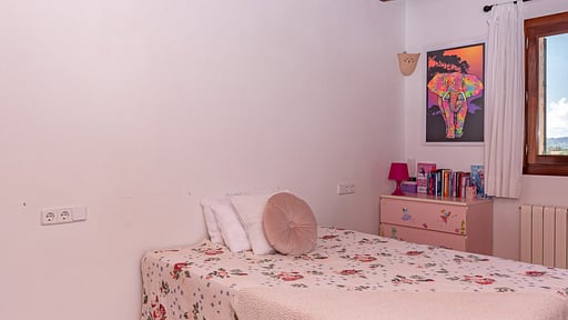 VILLA ELS AMATLLERS Bedroom 4