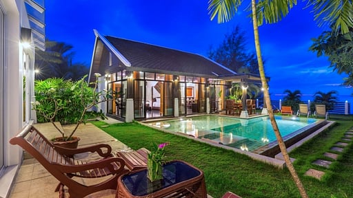 Villa Emerald Sands Zwembad