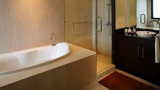 Villa Emerald Bedroom 1