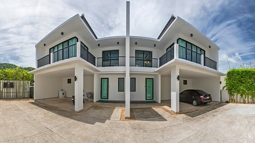 Villa Emiemi Parking areas