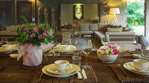 Villa Emile Dining area