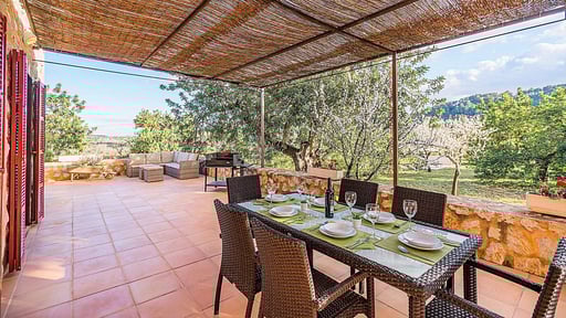 Villa Empaltada Обеденная зона 2