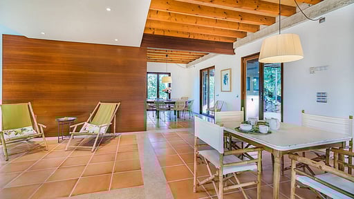 Villa Empaltada Обеденная зона