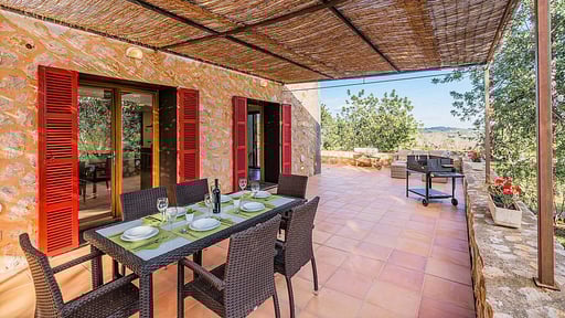 Villa Empaltada Обеденная зона 2