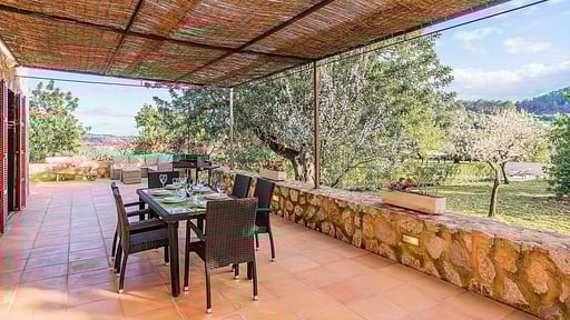 Villa Empaltada Обеденная зона 2