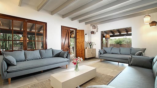 Villa Encinas Living room