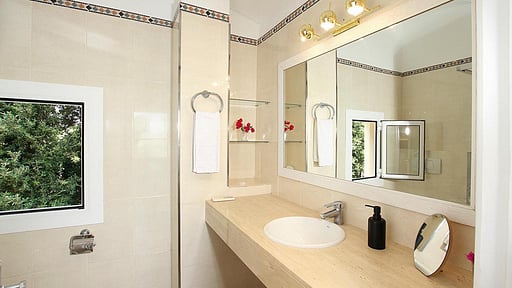 Villa Encinas Bedroom 1