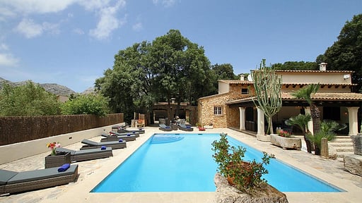 Villa Encinas