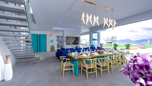 Villa Enjoy Dining area